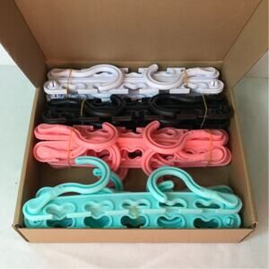 Hzziley 24 Pack Space Saving Hangers Multicolor Closet Organizer